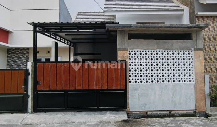 Rumah Baru Bagus Siap Huni Dekat Ke Kampus
