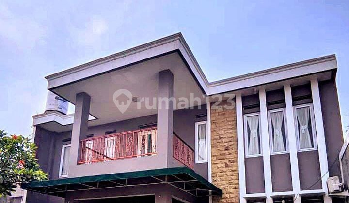 Rumah Mewah Murah 2 Lantai Plus Furnish Di Pusat Solo