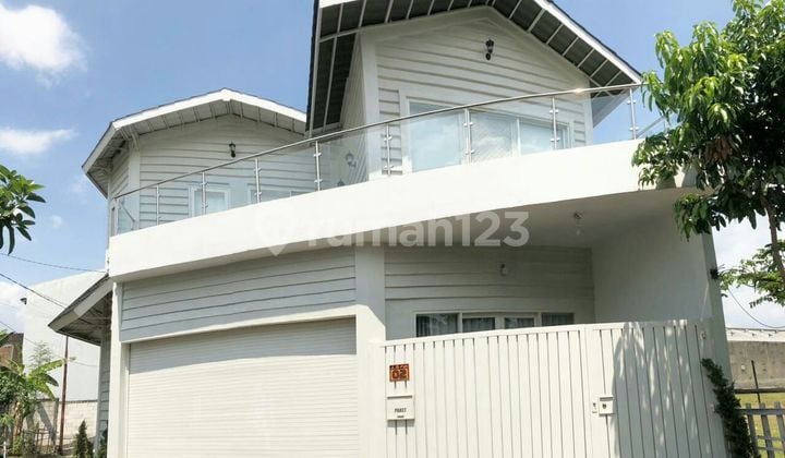 Rumah Modern Cantik American Style Di Ngringo Jaten