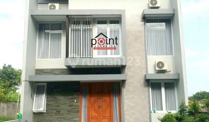 Rumah Cluster Mewah Di Perum Elite Solo Baru