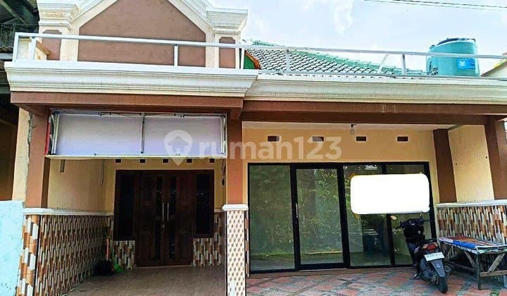 Strategic Second-Hand House in Serengan, Solokota