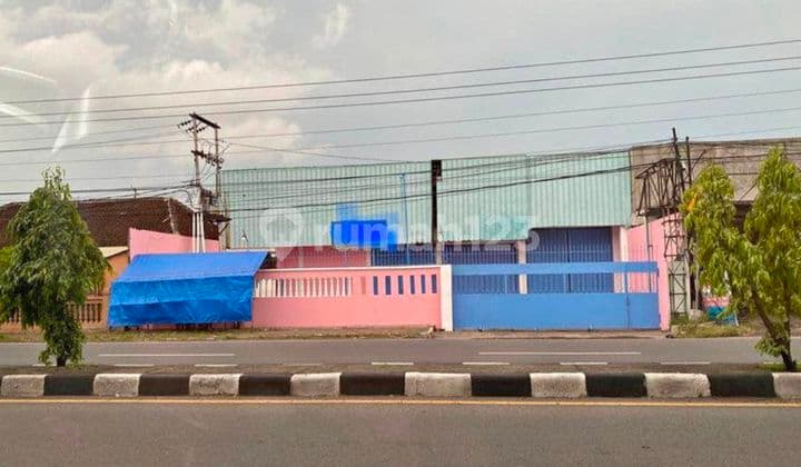 Gudang Strategis Area Bisnis Luas Akses Jalan Raya