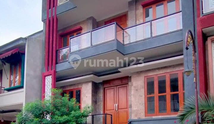 Dijual Rumah di Cirendeu Dekat Mrt Lebak Bulus