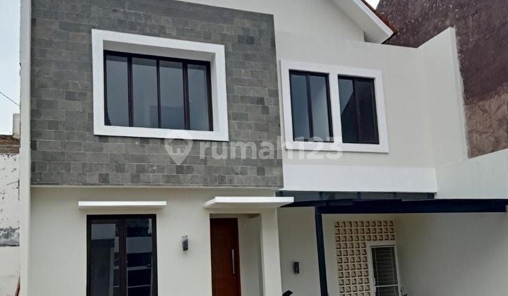 Jual Rumah Dalam Cluster di Wilayah Cirendeu Dekat MRT Lebak Bulus