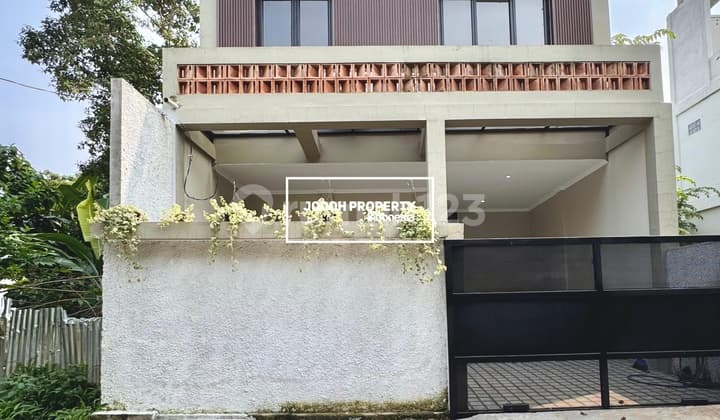 Jual Rumah Semifurnished Di Wilayah Cirendeu Dekat Mrt Lebak Bulus