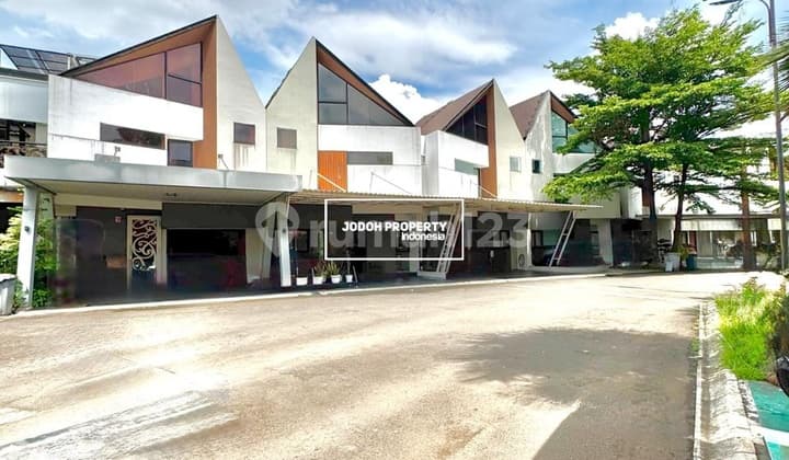 Jual Rumah Semifurnish Dalam Cluster di Rempoa Dekat MRT Lebak Bulus