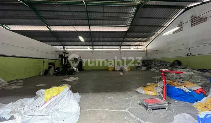 Dijual murah Gudang luas 2280m nego ,pinggir jalan besar cemani solo sukoharjo Jawa tengah