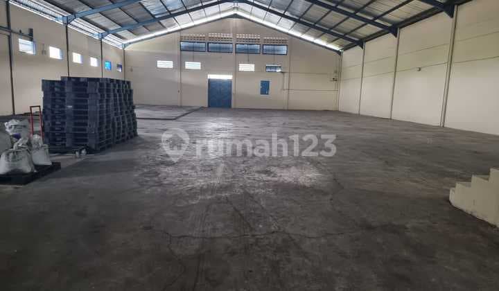 For sale: Used factory warehouse 4600m in Ketitang, Boyolali, Central Java, cheap price negotiable until deal.