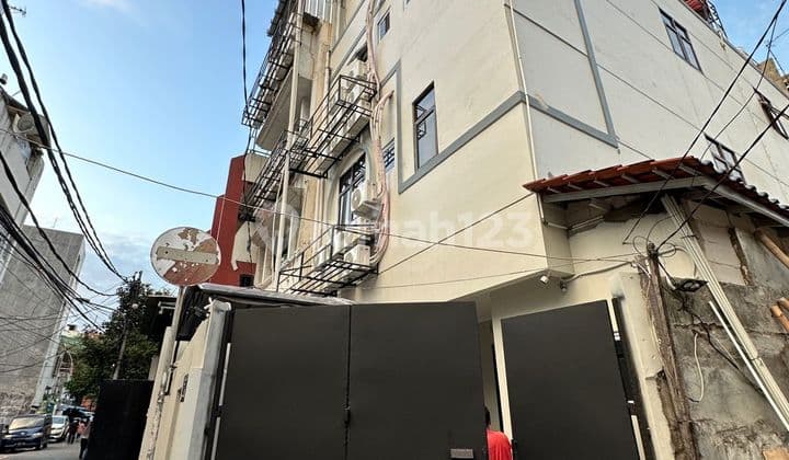 Kost di Pasar Baru, Jakarta Pusat 420 M SHM