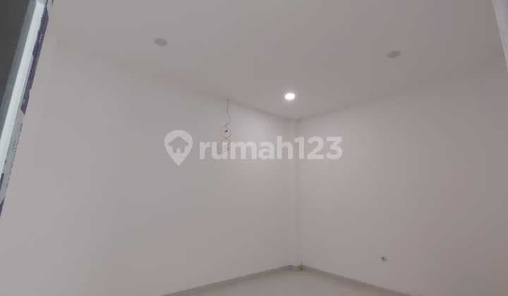 1-Storey Warehouse in Cipondoh, New Building, Strategic Location