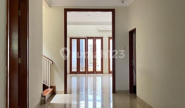 Rumah Dijual Area Tenang Daerah Menteng Jakarta Pusat