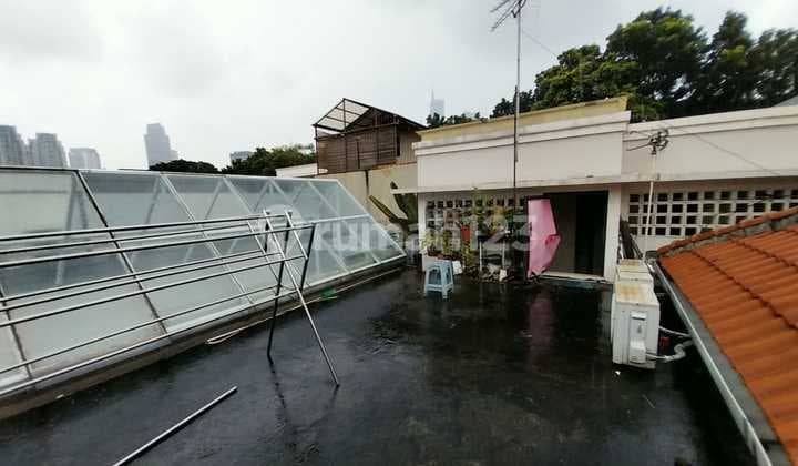 Rumah Asri Siap Huni di Daerah Menteng Jakarta Pusat