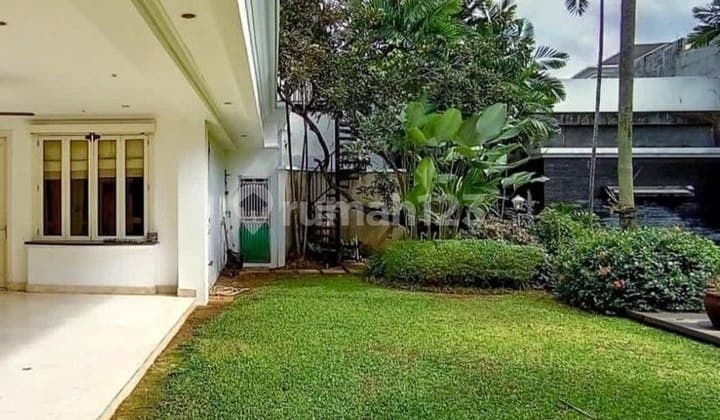 Luxurios House Bagus Dan Mewah di Area Cbd Jakarta Selatan
