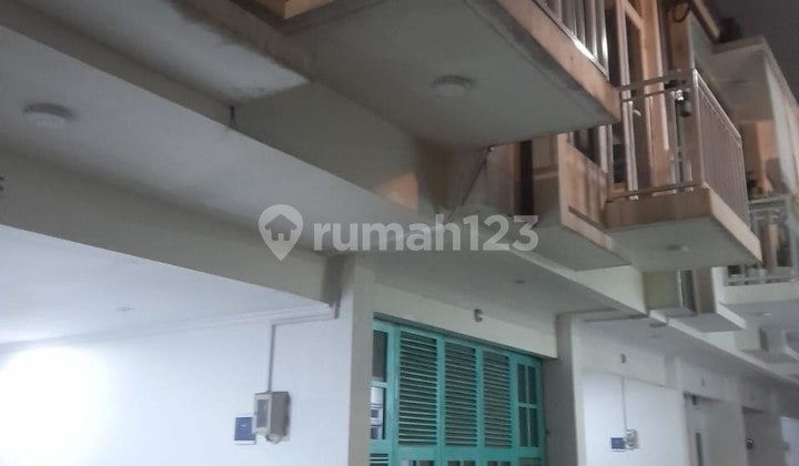 Rumah Minimalis Cluster Damar Jakarta Pusat