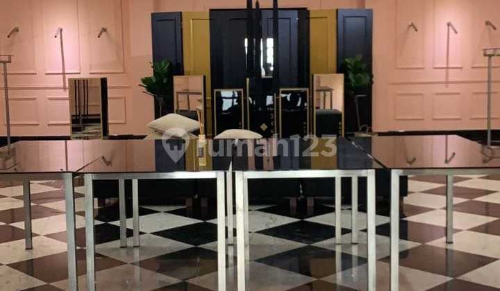5 Minutes to Senopati Area. Nepis for Sale.