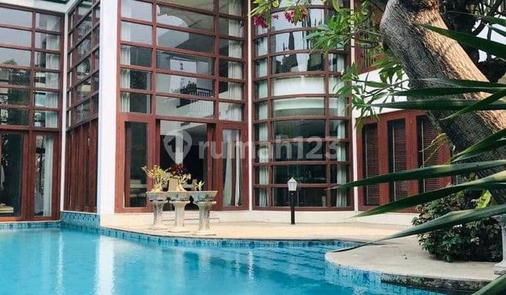 Disewakan Luxury & Modern House Menteng, Jakarta Pusat