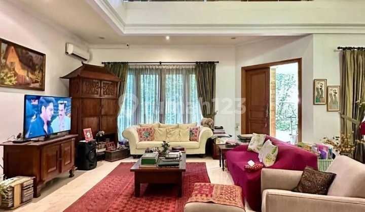 Rumah Taman Siap Huni di Selatan Jakarta