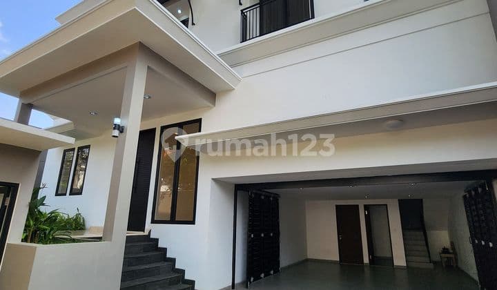 Rumah Baru Hadap Selatan di Cilandak Jaksel - SHM & IMB Lengkap