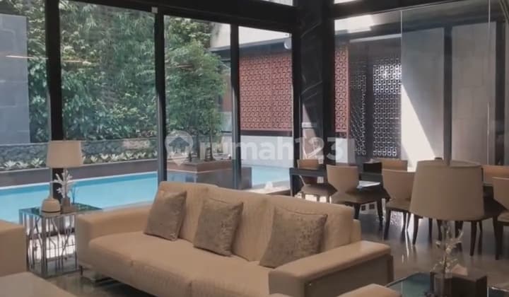 Luxury Futuristic House @ Trimaran Permai Pik Pantai Indah Kapuk