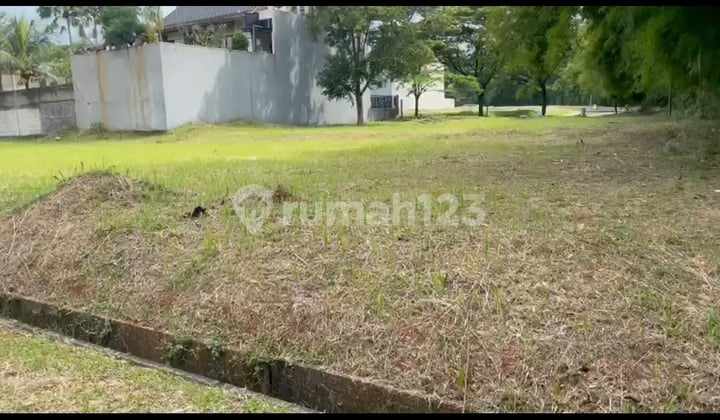 HOT INVESTMENT! Kavling Lahan Strategis Sebelah Lapangan Golf Cimanggis Luas 640 m2