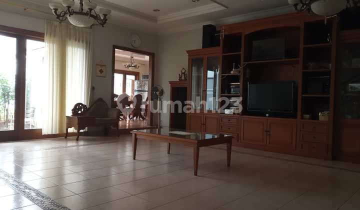 Dijual Rumah 4 KT
BUMI BINTARO PERMAI
PONDOK BETUNG
Lt / Lb.400 M2 SHM