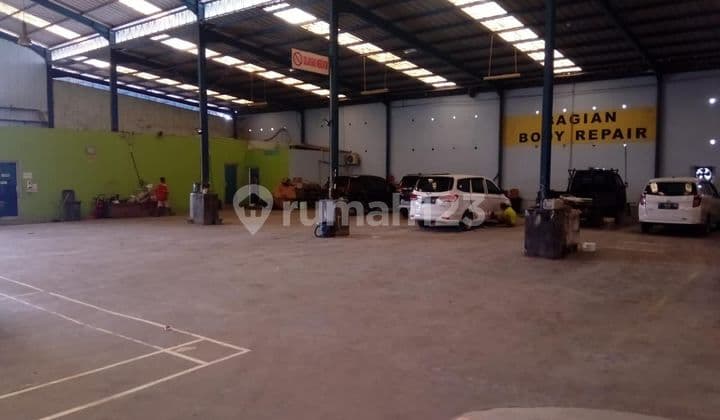 Dijual Bangunan Workshop Luas 2.400M² - Karawang Barat SHM