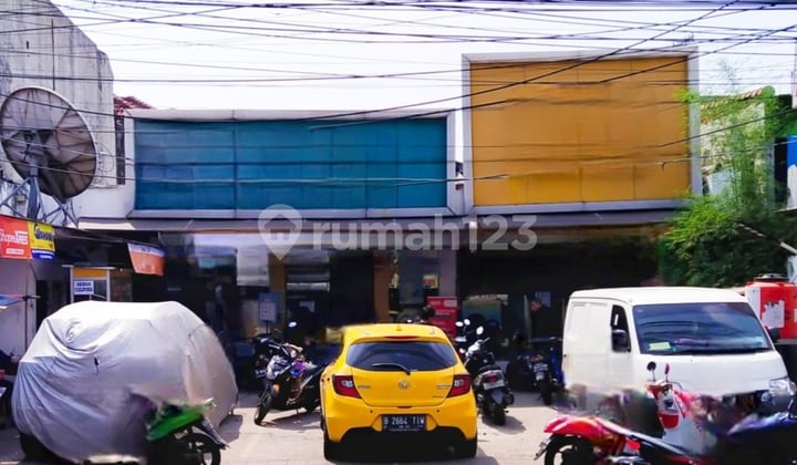 Dijual - Minimarket & Apotek Aktif, Sehat & Profit | Tinggal Lanjutkan! Cuan....Di Tipar Cakung