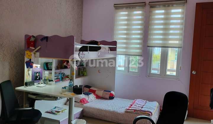 For Sale Sturdy Kelapa Nias 3-Story House