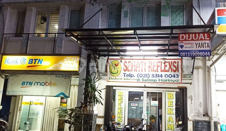 Graha Raya, Ruko Venice 2 Lantai, Boulevard Graha Raya Bintaro Tangerang Selatan