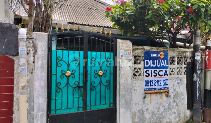 Dijual Rumah Di Salemba Utan Barat Gang T, Jakarta Timur