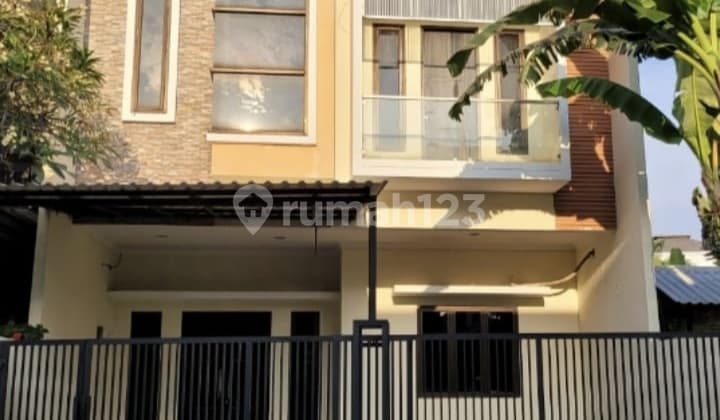 Dijual Rumah The Gading Residence, Kelapa Gading