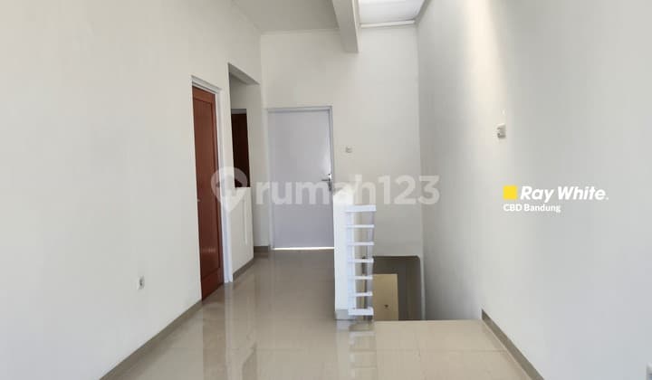 Murah banget, rumah baru ditengah kota sayap Buah Batu/Turangga