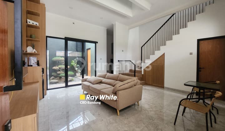 Bebas Pajak Pembeli. Rumah Baru Full Furnished Siap Huni di Cisaranten Residence - Bandung Timur
