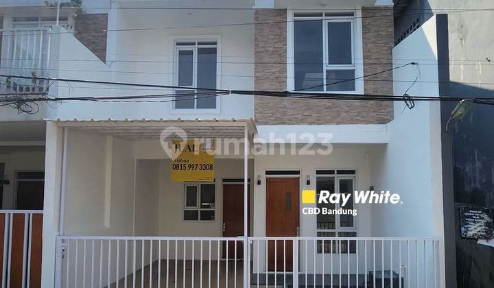 Murah banget, rumah baru ditengah kota sayap Buah Batu/Turangga