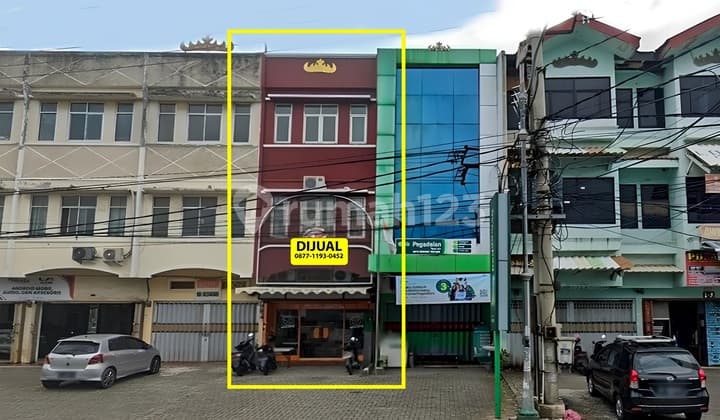 Jual Ruko 3 Lantai Pinggir Jalan Wolter Monginsidi