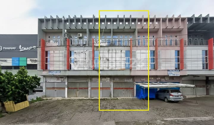 Sewa Ruko 3 Lantai Pinggir Jalan Teuku Umar di Kedaton