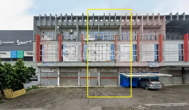 Sewa Ruko 3 Lantai Pinggir Jalan Teuku Umar di Kedaton