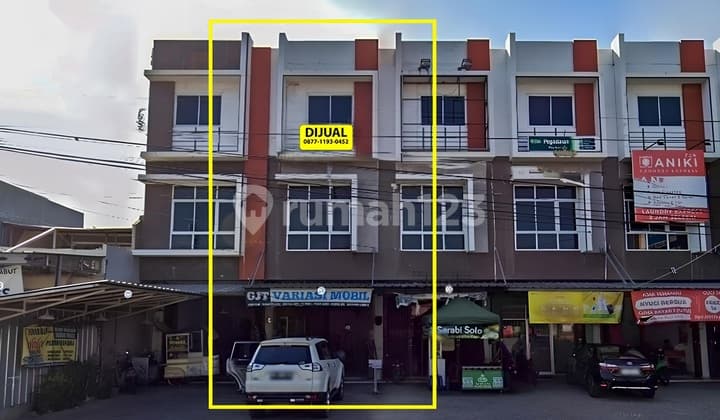 Jual Ruko 3 Lantai Pinggir Jalan di Way Halim