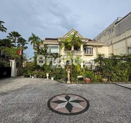 Grand and Large House in the Heart of Balikpapan City