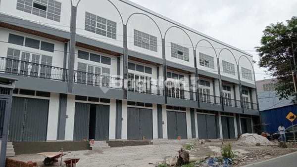 New 3-Storey Shop House on Beller Street, Suitable for Office and Business.