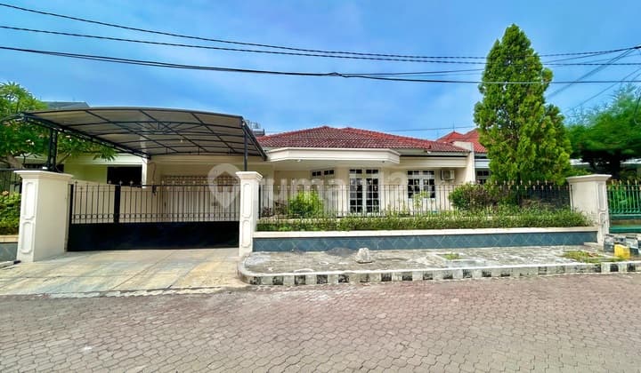 Rumah Darmo Harapan Executive Dekat Citraland Surabaya