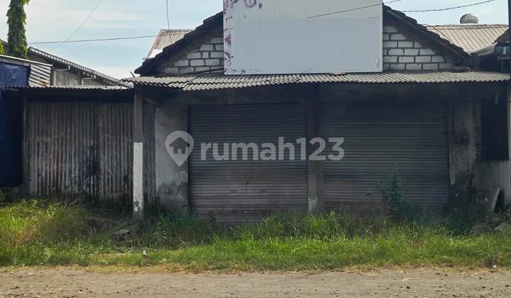 Grand Business House Putat Lor Menganti Grand Business House Putat Lor Menganti