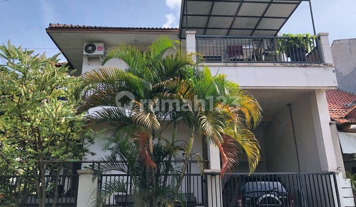 Rumah Taman Pondok Indah dekat Pakuwon Mall Surabaya barat siap huni