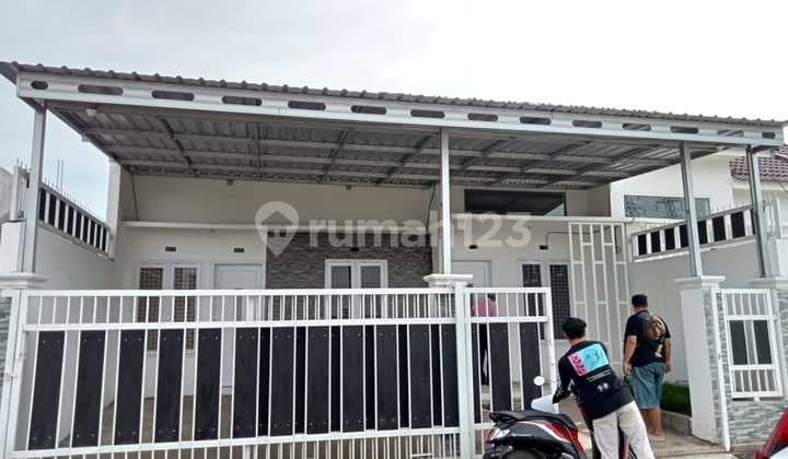 Rumah Emerald Garden Bumiayu Malang