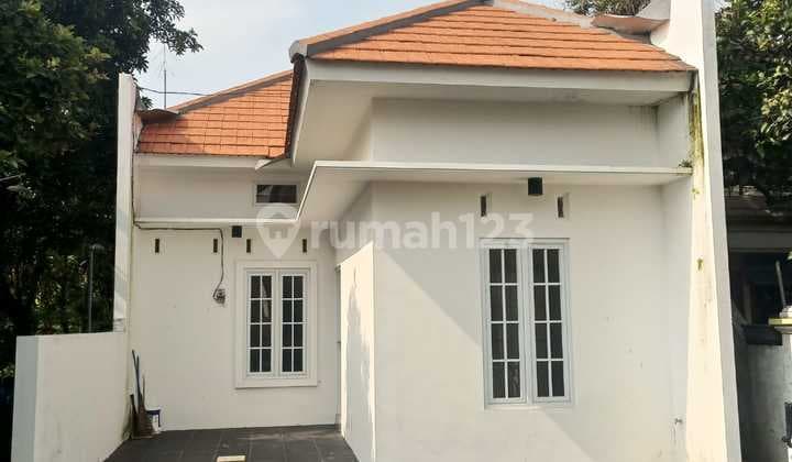 Rumah Kebraon, Surabaya Selatan siap huni