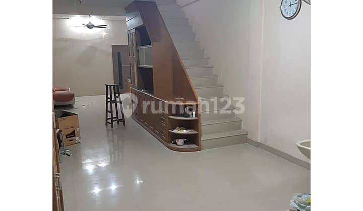 Di Jual Ruko Di Jl. Seikera, Siap Huni, SHM