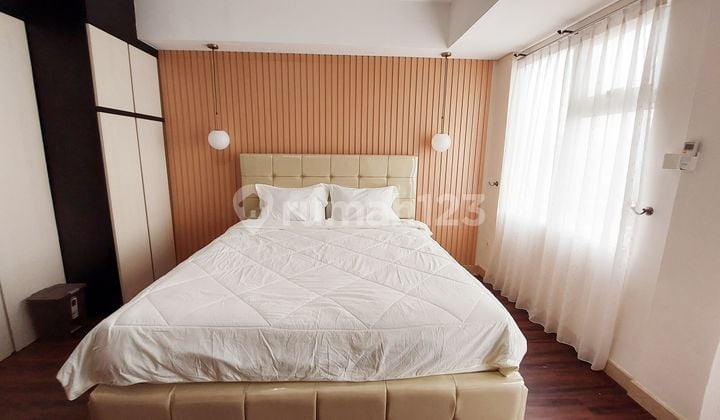 Podomoro Apartment. New, Fully Furnished, Comes with Hook, 180° Unobstructed City View.