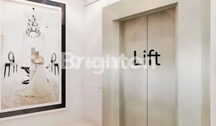 Ruko Gandeng Center Point. Hadap Mall. Full Fasilitas. Lift Orang