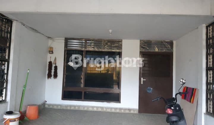 Rumah Inti Kota Jl. Tilak. Strategis. Dekat Thamrin Plaza & Pusat Kulinel Yoserizal