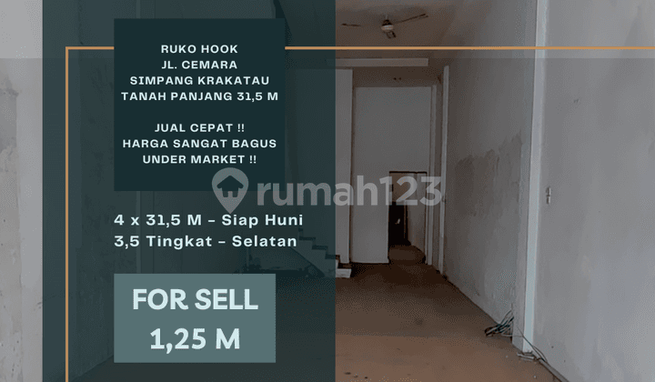 Ruko Hook. Jl. Cemara, Simpang Krakatau. Harga Under Market.